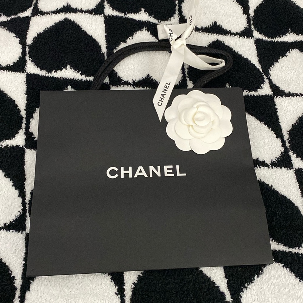 Chanel small paper shopping bag